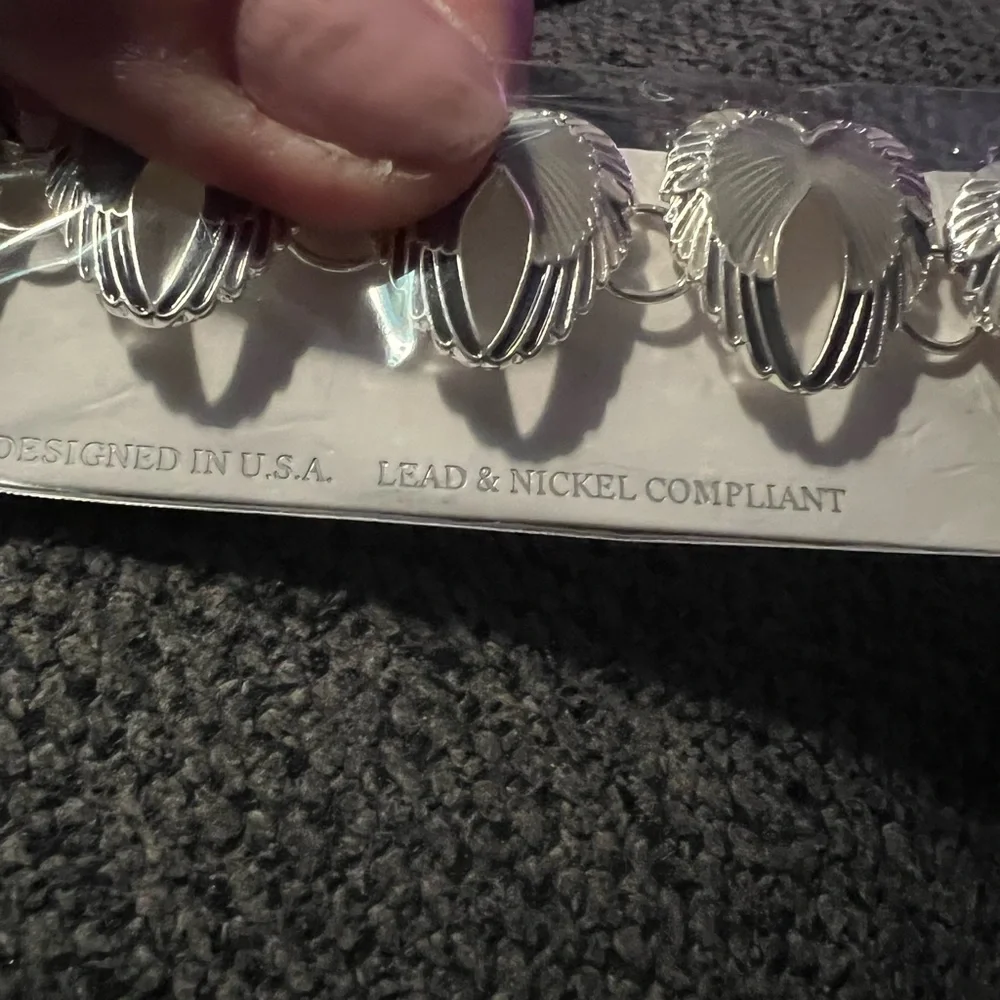 Angel wing bracelet - Picture 3 of 4